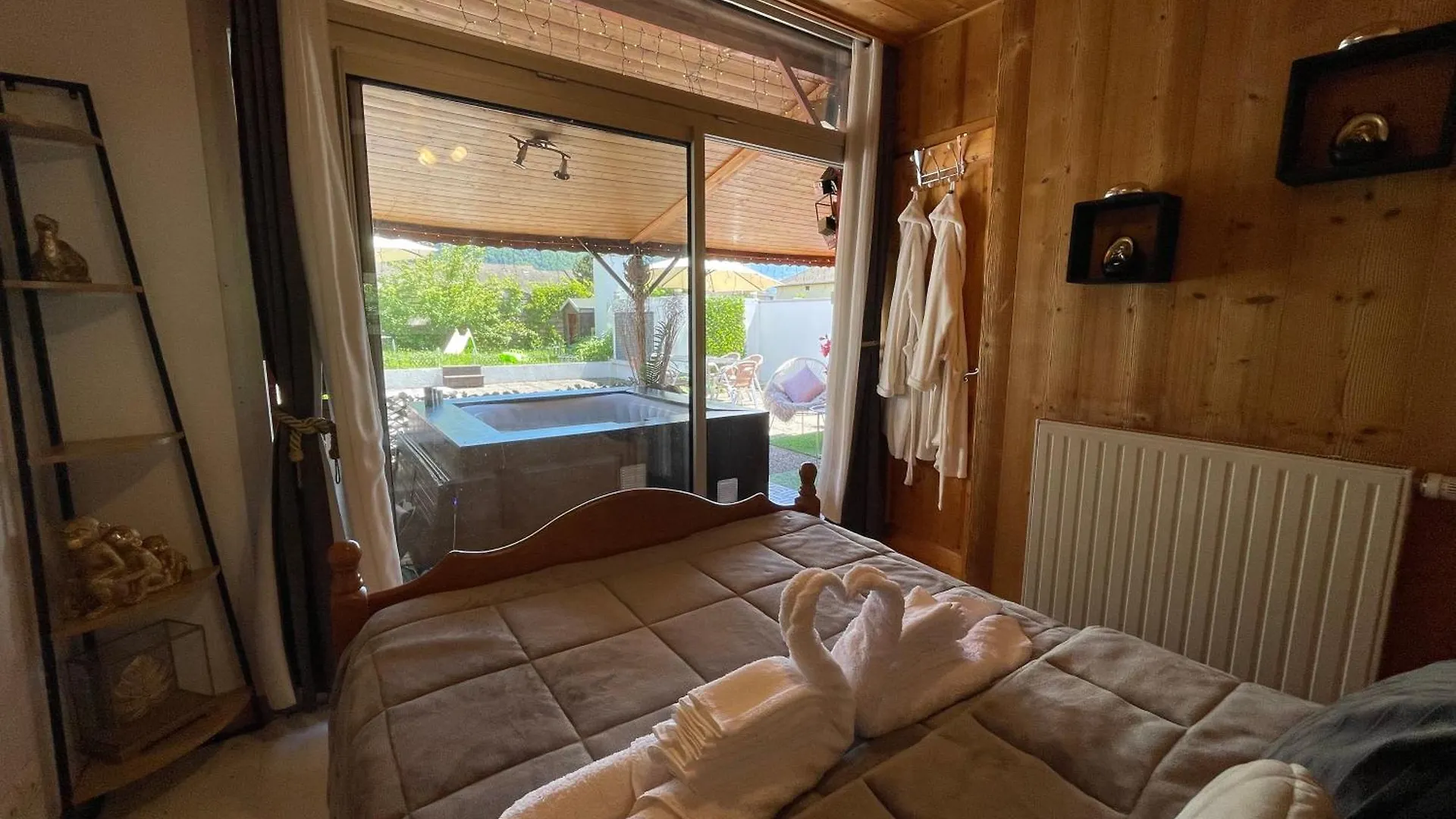 Rooftop 1 - Jacuzzi Prive Au Pied Du Monte-Blanco Sallanches France